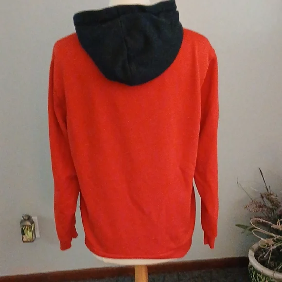 PUMA Red and Black Hoodie with Logo - Picture 3 of 6